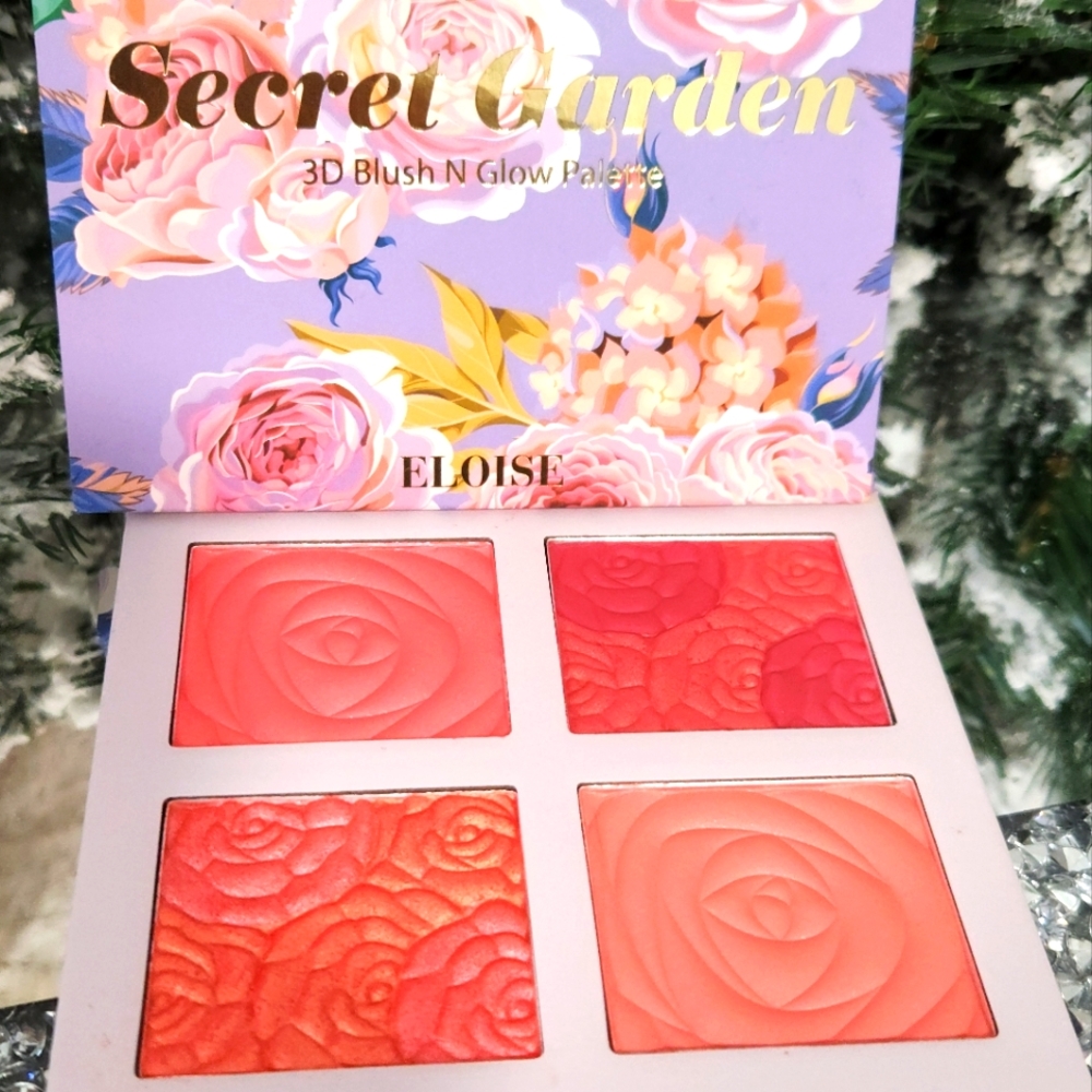 Blush pallette by  Secret Garden